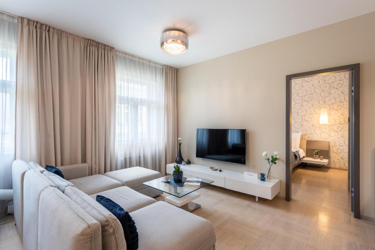 Appartamento New Luxury Apt With Ac&Parking In The Center Of Praga Esterno foto