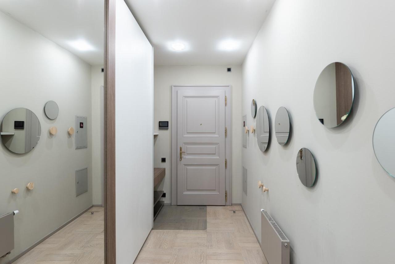 Appartamento New Luxury Apt With Ac&Parking In The Center Of Praga Esterno foto